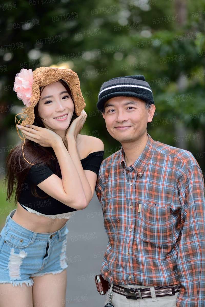 花仙子档案：美女记者烧脑之旅