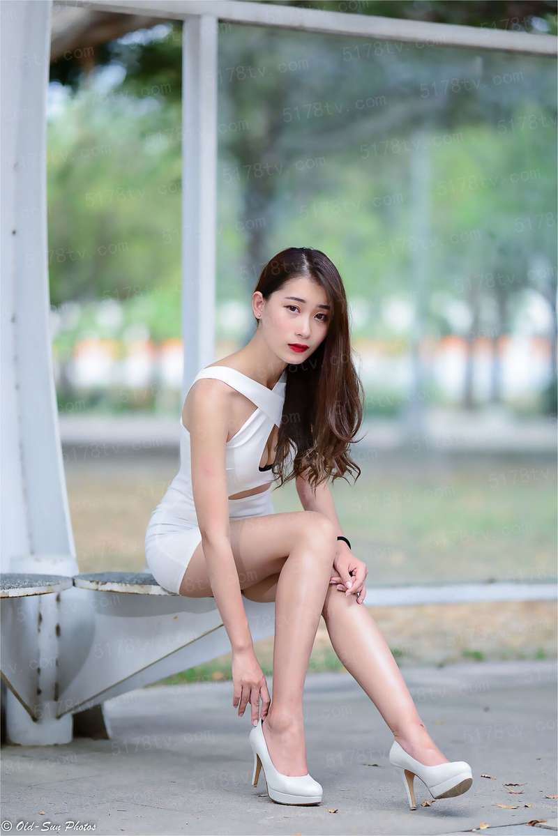 王爷，离婚请签字