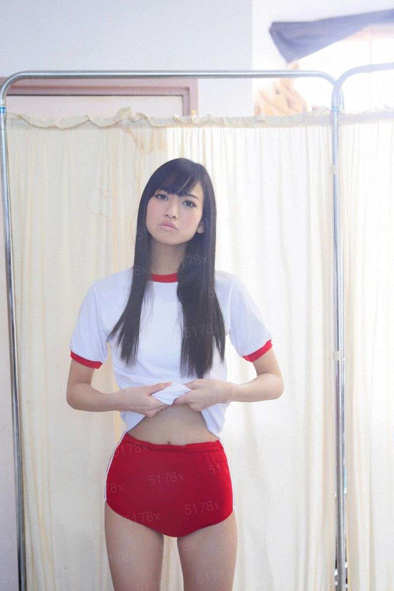 满城云雨锁淮舟