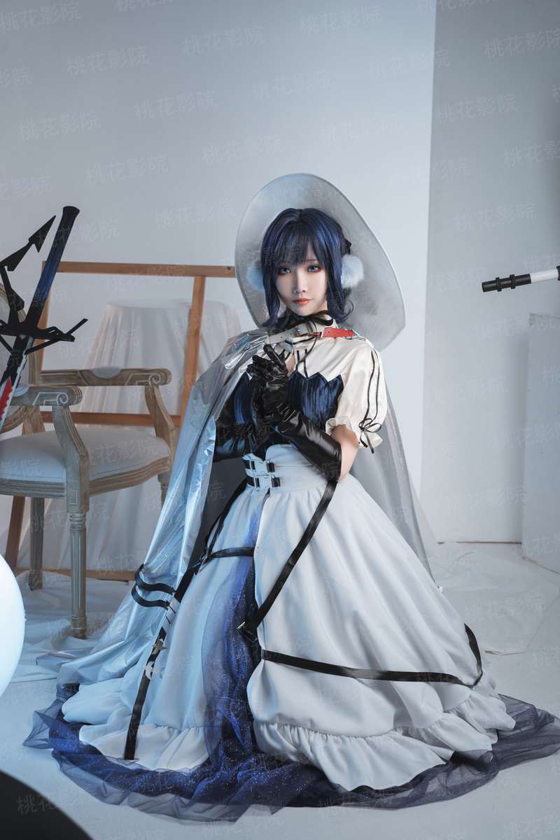 变身魔族少女