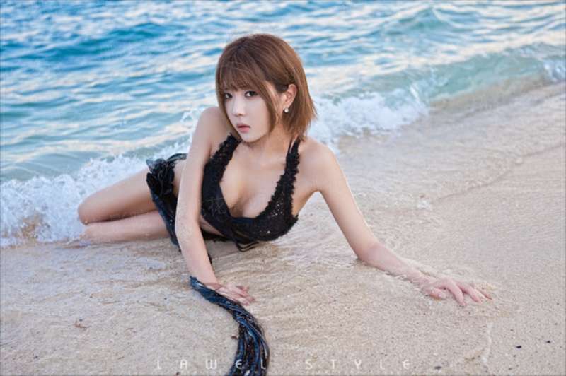 休夫无效：妖孽王爷狠疼人