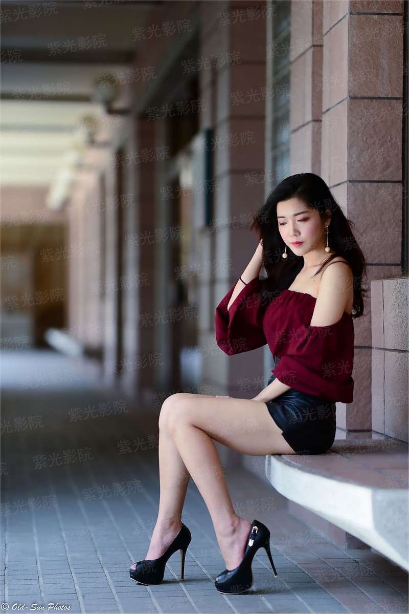 娇妻有点凶：撩总裁有黑卡