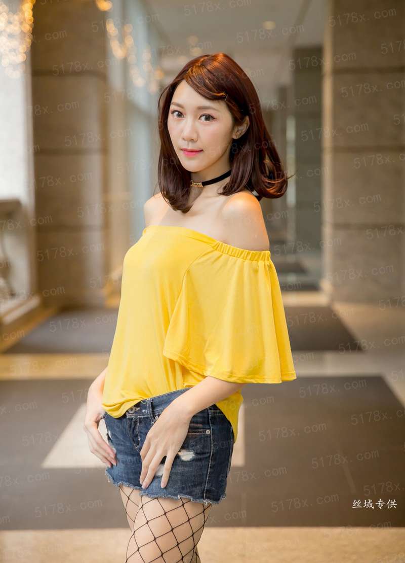 低到尘埃里的暗恋
