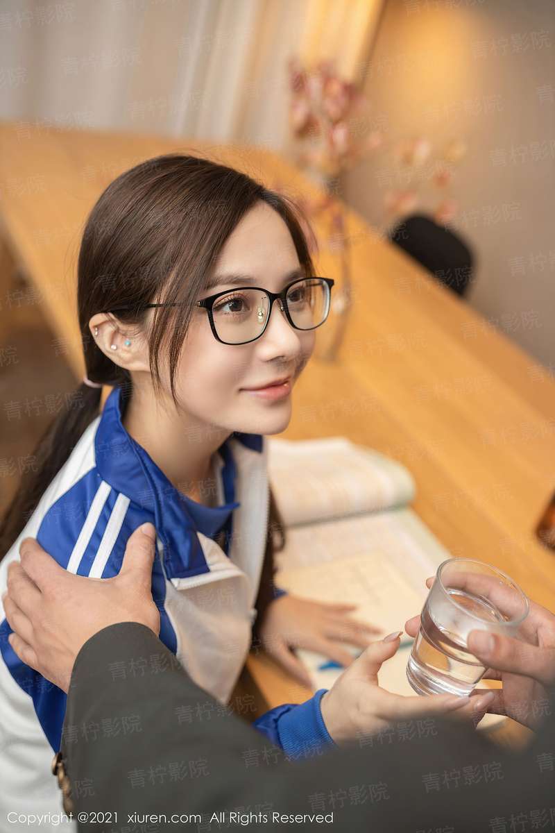 校花的王者护卫