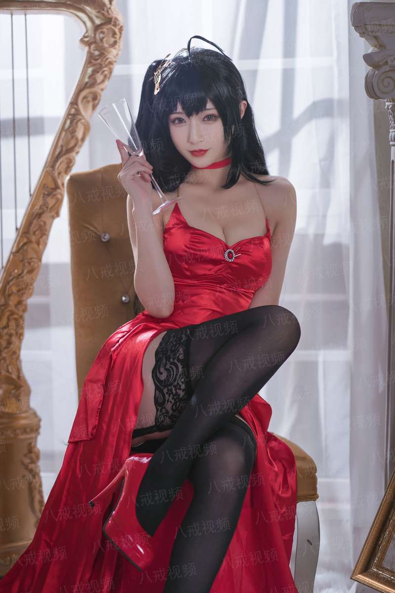 王爷太妖孽，王妃太冷酷