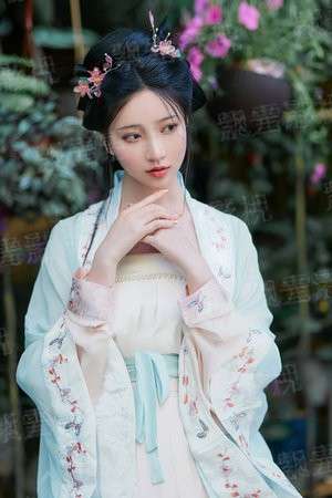 国民女王升职记