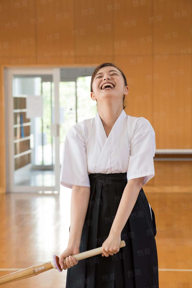 那年的眼泪为谁而流