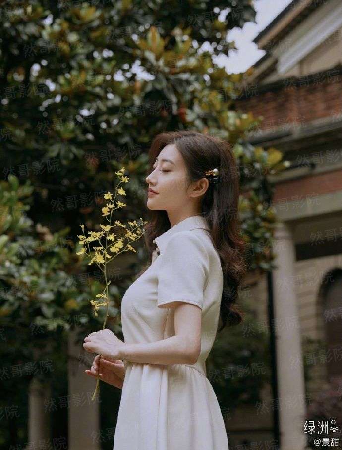 腹黑总裁：娇妻不下堂
