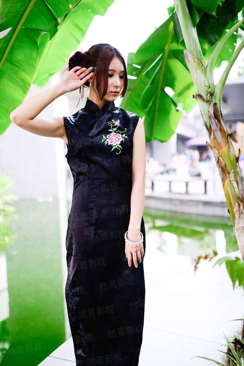 前妻，劫个色