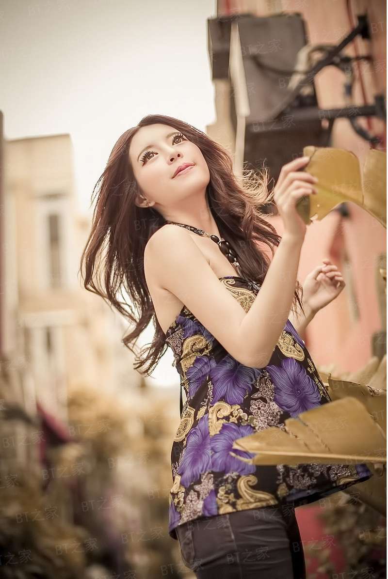 变身全能天后