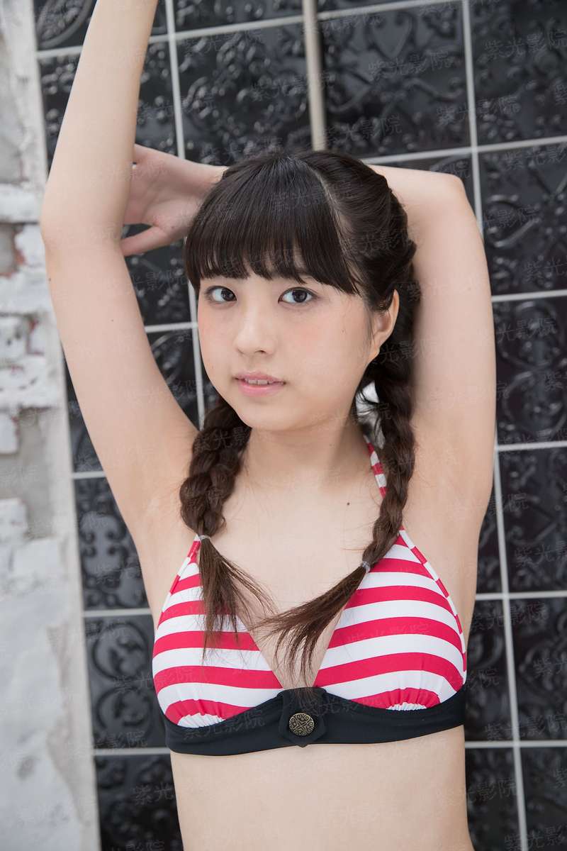 樱花树下的唯美恋曲