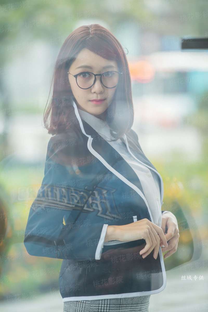 霸道总裁爱不够