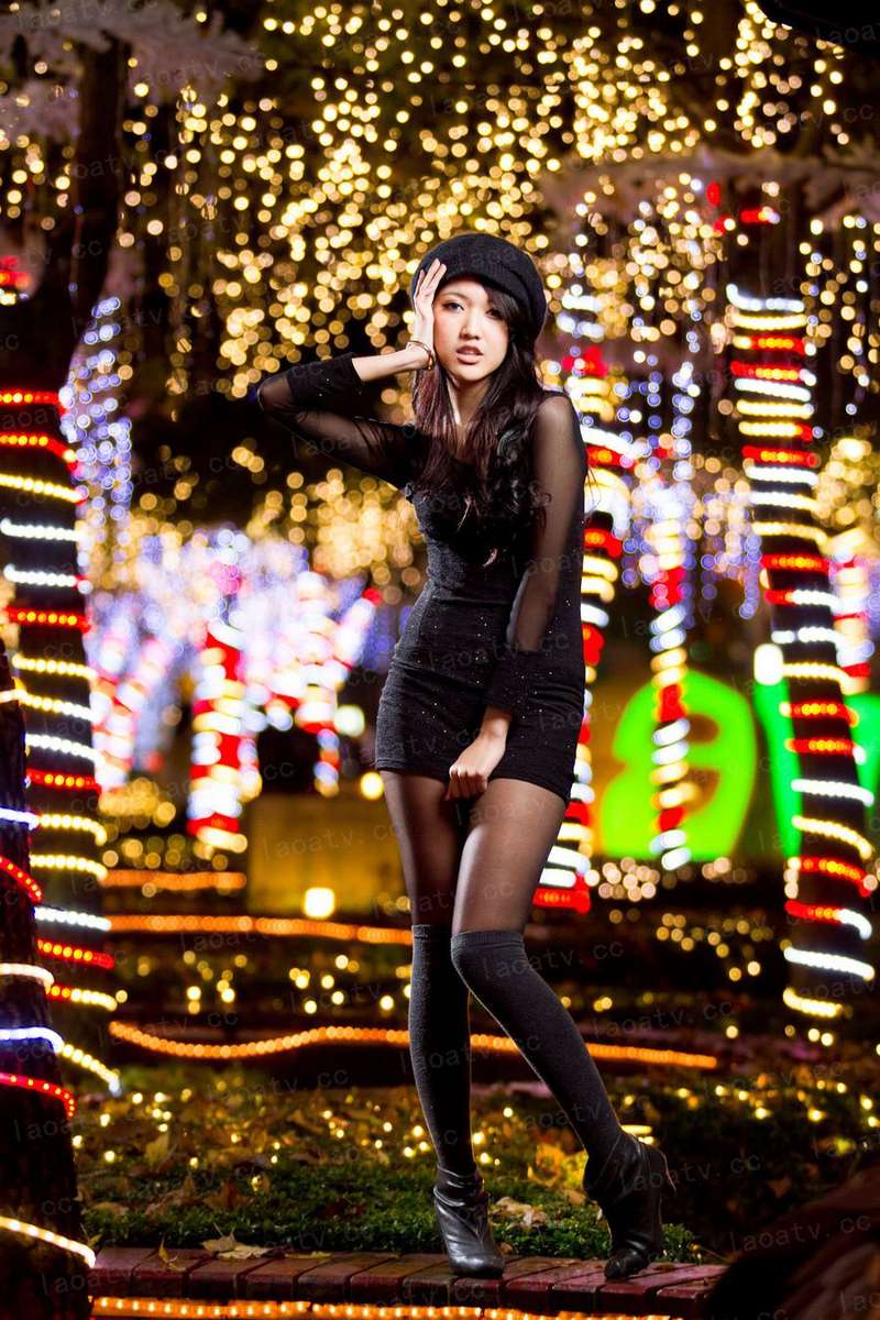 朋友女儿满月祝福语八个字